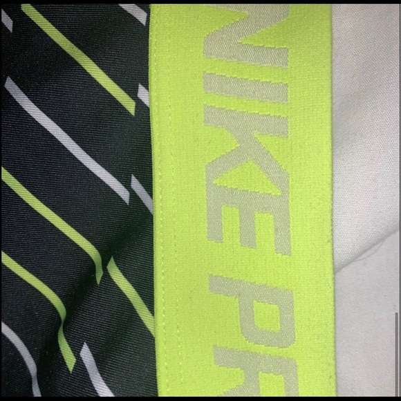 Nike pros! - Picture 5 of 6